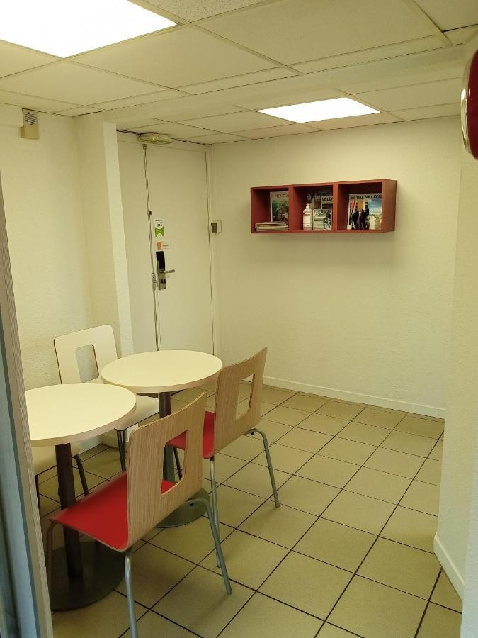 Premiere Classe Saint Brice Sous Foret Esterno foto
