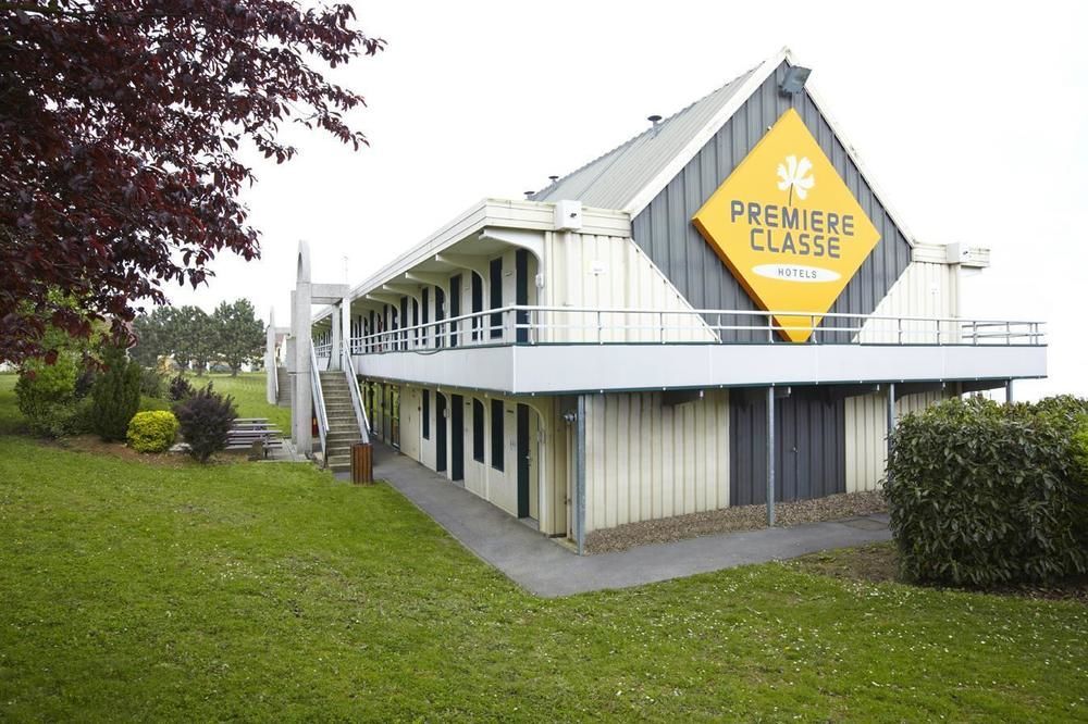 Premiere Classe Saint Brice Sous Foret Esterno foto